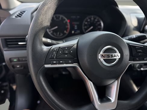 Used 2022 Nissan Sentra S FWD image 13