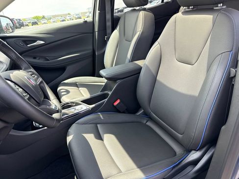 New 2026 Buick Encore GX Sport Touring AWD/4WD image 17