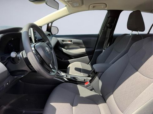 Used 2021 Toyota Corolla LE w/ Carpet Mat Package (TMS) FWD image 13