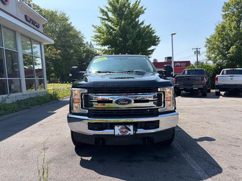 Used 2018 Ford F350 XL w/ STX Appearance Package AWD/4WD image 3