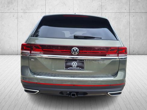 New 2026 Volkswagen Atlas SE image 4