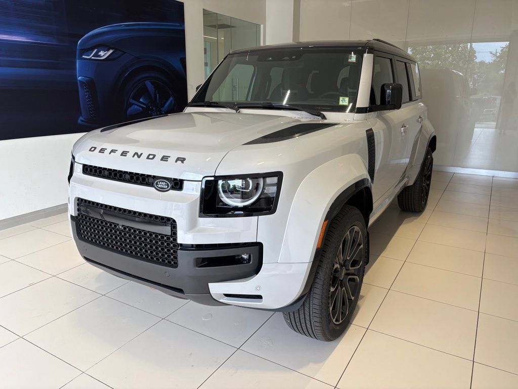 New 2026 Land Rover Defender 110 AWD/4WD 360° Tour