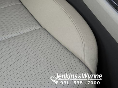 New 2026 Lincoln Aviator Reserve RWD image 16
