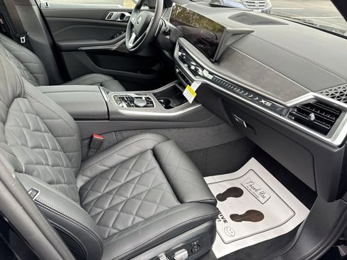 New 2026 BMW X5 xDrive40i w/ Climate Comfort Package image 33
