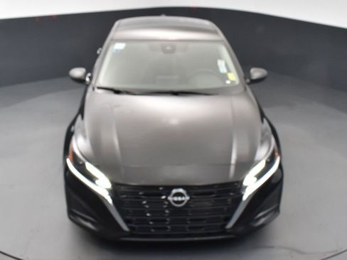 Used 2024 Nissan Altima 2.5 SV image 44