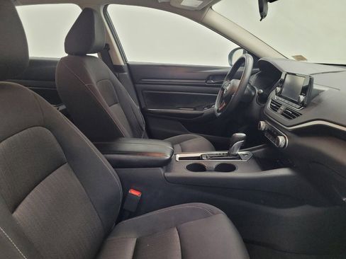 Used 2023 Nissan Altima 2.5 S FWD image 21