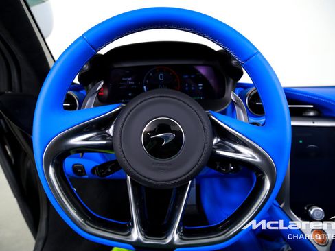 New 2026 McLaren 750S Spider RWD image 16