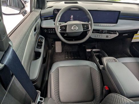 New 2026 Nissan Leaf Platinum+ w/ Cargo Package (Platinum+) image 12