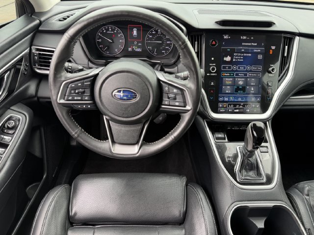 Used 2024 Subaru Outback Touring AWD/4WD image 11