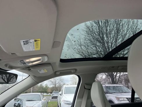 Used 2023 Volvo XC90 B6 Plus w/ Protection Package Premier image 25