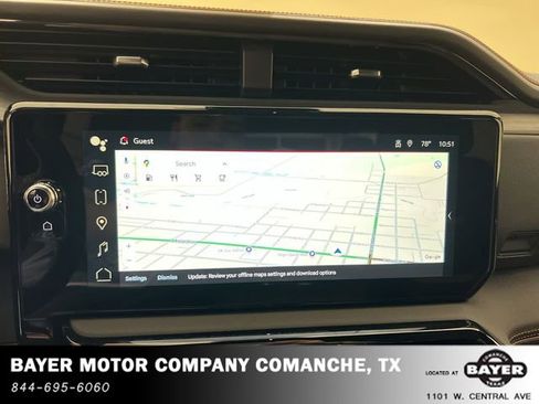 Used 2025 GMC Sierra 2500 AT4 image 13