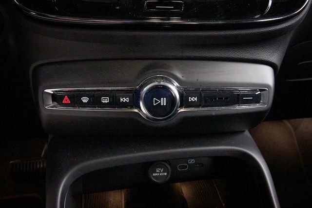 Certified 2023 Volvo C40 P8 Recharge Plus w/ Climate Package AWD/4WD image 15