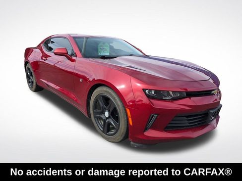 Used 2018 Chevrolet Camaro LS RWD image 3