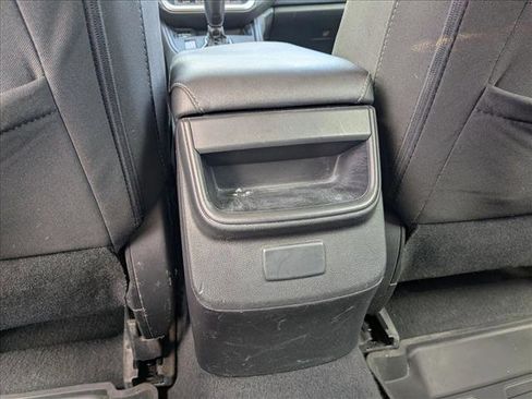 Used 2021 Subaru Outback AWD/4WD image 16