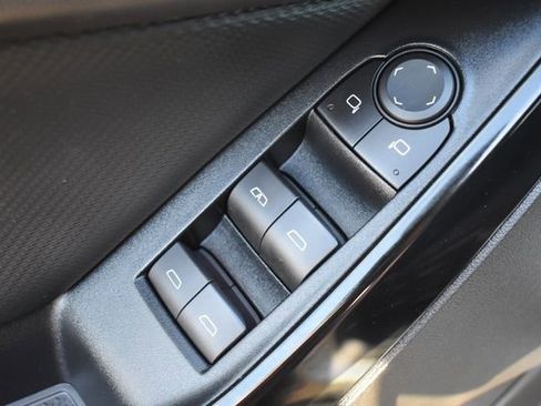 Certified 2025 Chevrolet Equinox LT image 20