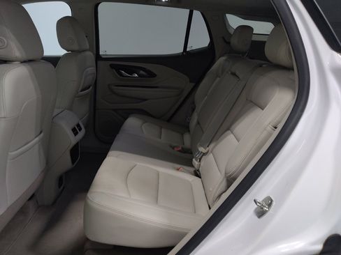 Used 2019 GMC Terrain Denali w/ Advanced Safety Package AWD/4WD image 18
