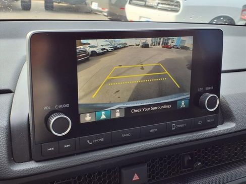 Used 2024 Honda CR-V EX image 5