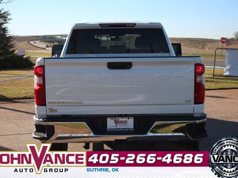 Used 2020 Chevrolet Silverado 2500 LT image 9