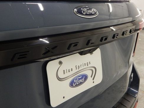 New 2025 Ford Explorer ST image 6