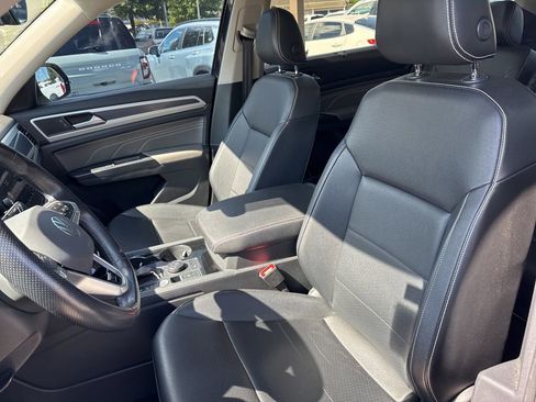Used 2021 Volkswagen Atlas SEL R-Line AWD/4WD image 15