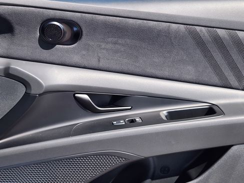 New 2025 Hyundai Elantra N image 15