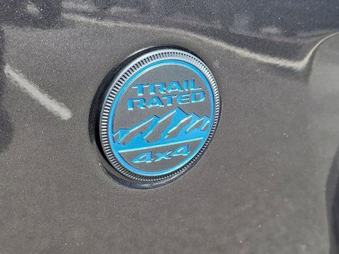 Used 2025 Jeep Wrangler Unlimited Sahara w/ Safety Group image 7