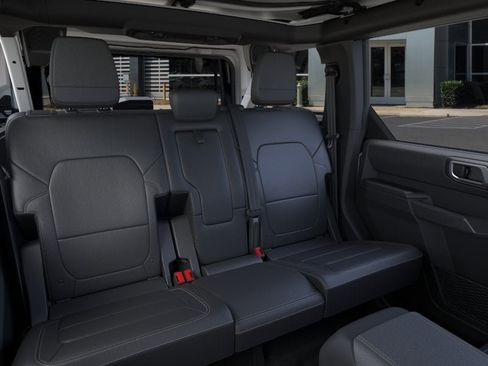 New 2026 Ford Bronco Badlands w/ Sasquatch Package AWD/4WD image 11