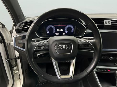 Used 2021 Audi Q3 2.0T Premium image 14