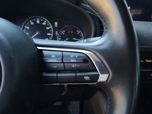 Used 2024 MAZDA MAZDA3 s image 24