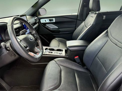 Used 2023 Ford Explorer ST w/ Equipment Group 401A AWD/4WD image 19