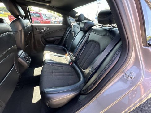 Used 2015 Chrysler 200 S w/ Navigation & Sound Group I FWD image 29
