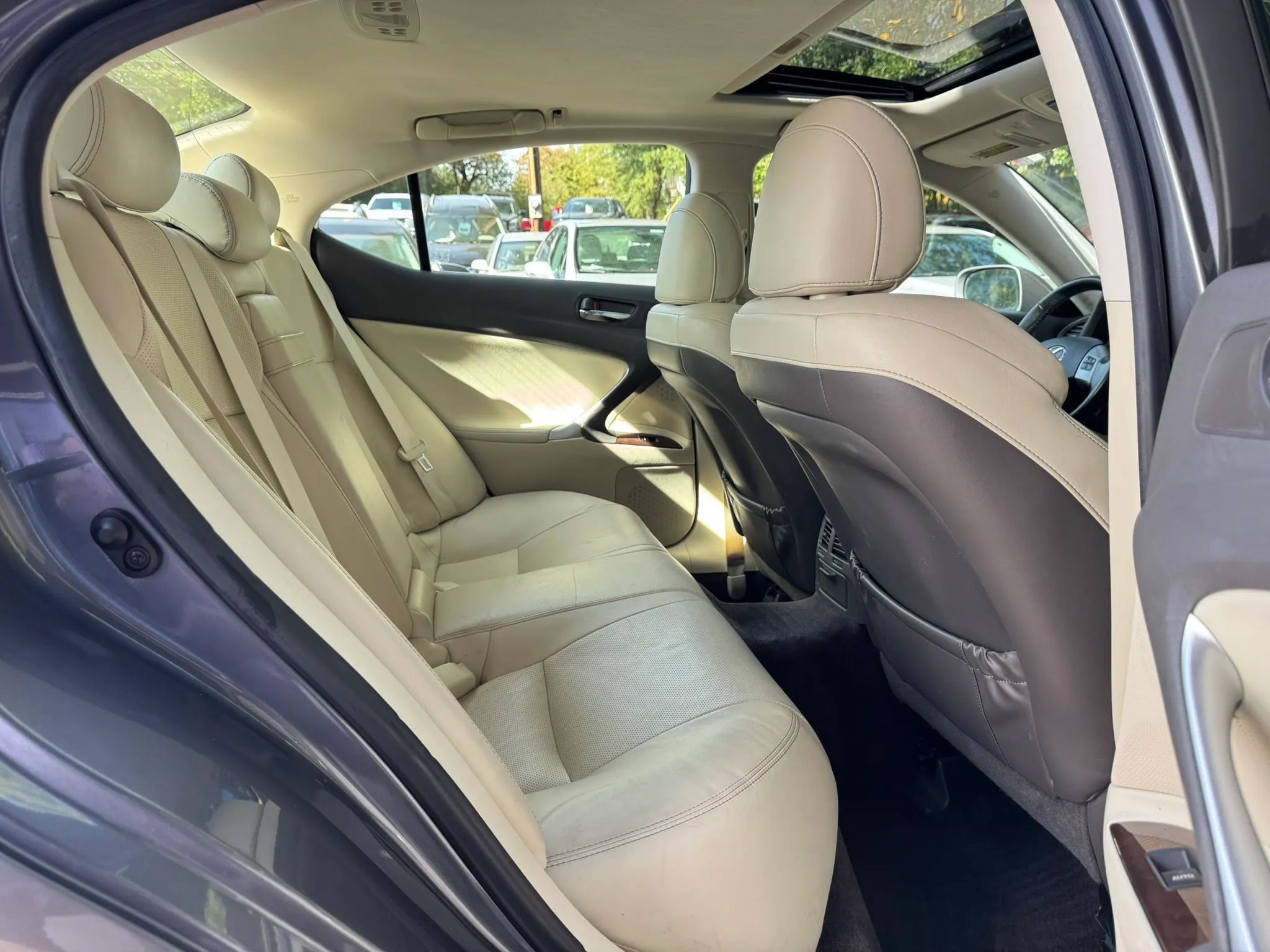 Used 2013 Lexus IS 250 w/ Premium Pkg Value Edition RWD image 30