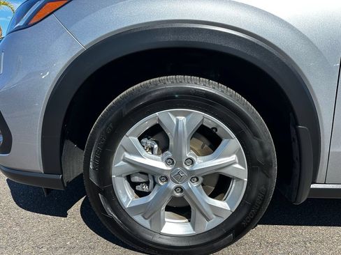 Used 2024 Honda HR-V LX image 10