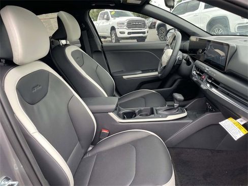 New 2025 Kia K4 GT-Line w/ GT-Line Premium Package image 14