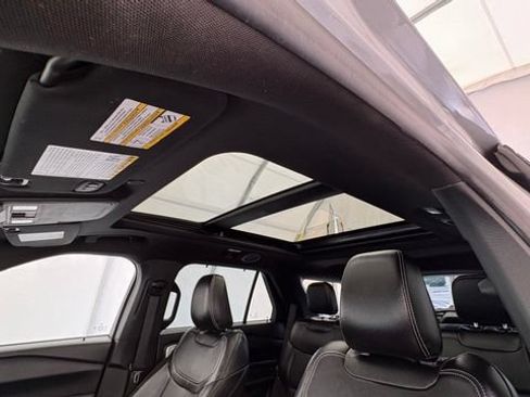 Used 2023 Ford Explorer ST AWD/4WD image 54