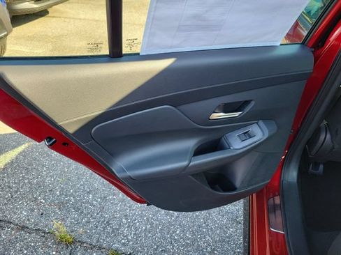 New 2026 Nissan Sentra SR w/ Floor Mat Package FWD image 11