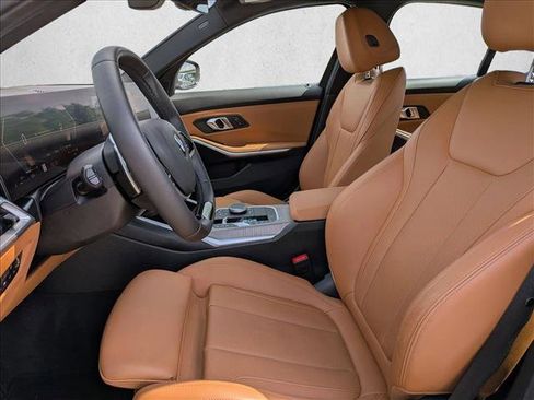 Used 2025 BMW 330i Sedan RWD image 11