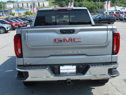 Used 2024 GMC Sierra 1500 SLT w/ SLT Premium Plus Package AWD/4WD image 7