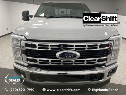 Used 2023 Ford F350 XLT w/ FX4 Off-Road Package image 3