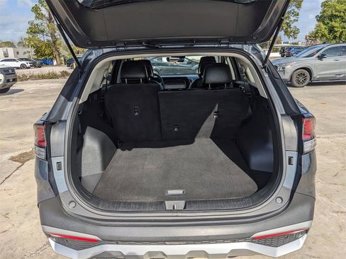 Certified 2023 Kia Sportage EX image 13