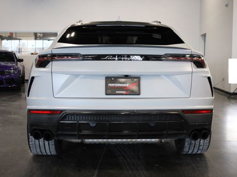 Used 2021 Lamborghini Urus image 6