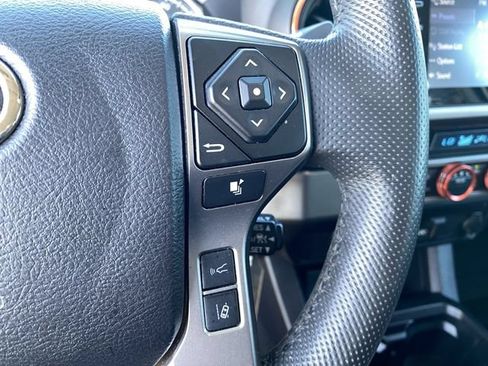Used 2022 Toyota Tacoma SR5 RWD image 29