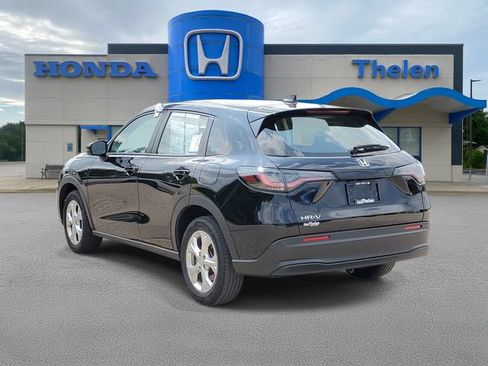 Certified 2024 Honda HR-V LX image 3
