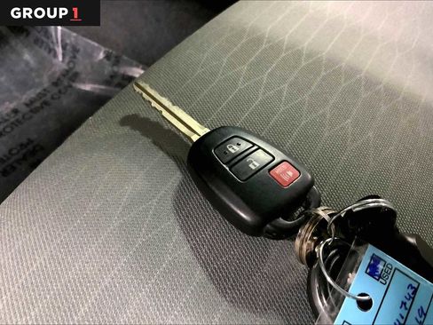 Used 2019 Toyota Tacoma SR5 image 14