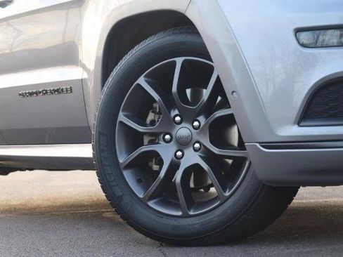 Used 2021 Jeep Grand Cherokee High Altitude image 3