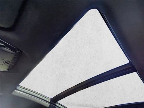 Used 2024 BMW X4 xDrive30i w/ Premium Package image 16