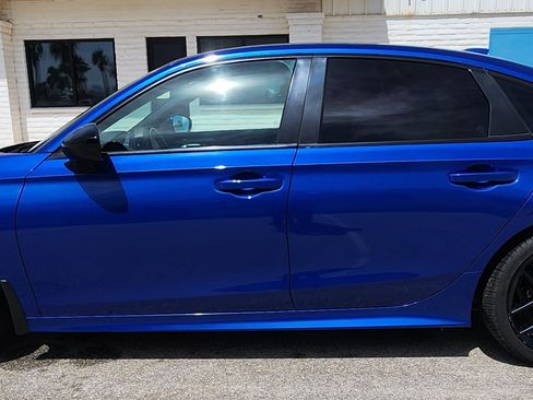 Used 2023 Honda Civic Sport image 8