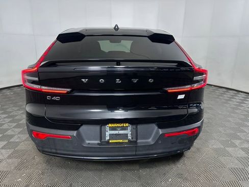 Used 2023 Volvo C40 P8 Recharge Ultimate image 4