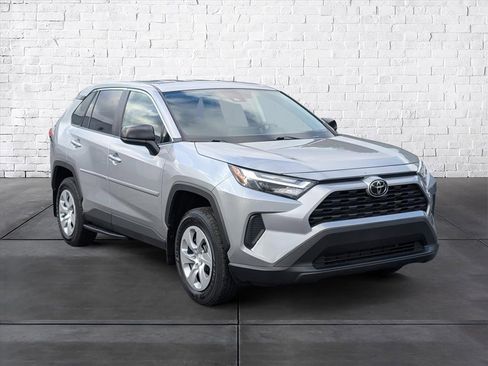 Used 2025 Toyota RAV4 LE image 2