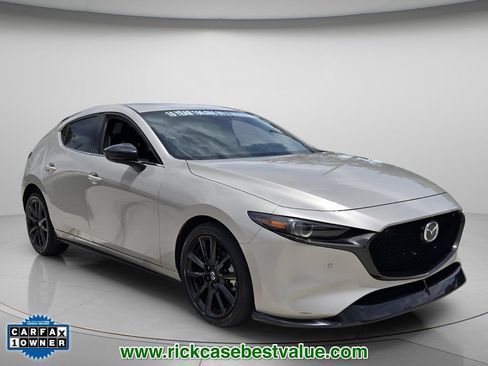 Used 2025 MAZDA MAZDA3 Hatchback w/Premium Plus Pkg AWD/4WD image 9